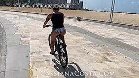 i'm watching this blonde milf masturbating with toys in that naughty session