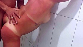 Amateur Pornstar Fucks Wife in Hotel Bathroom with Cock