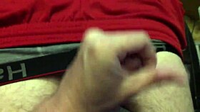 i makin jizz come out of my pp