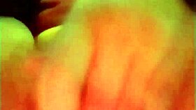 Watch Ginnyrochelle finger her hairy pussy to cum!