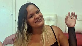 camgirl paty bumbum tries mega anal plug hard for first time 😏 pix 13 997734140