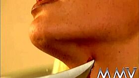 Jovencita Linda Flaunts Her Latina Ass