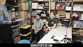 i fucked squirtgoddess in jamaica, she squirted everywhere.