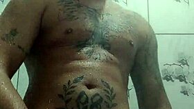 come here for me to slap my dick on your face