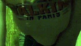 Rusa hermosa looks stunning with her gorgeous curves. Just wait until you see her amazing style up close!