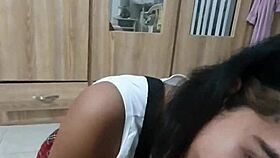 Amateur couple in pov doing blowjob & doggystyle