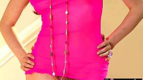 milf candle boxxx, how wild is your new toy?