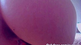 Pettie skinny girl fucks asshole and shows pink hole close up.