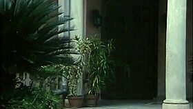 i'm so into these gorgeous lesbians havin sex, it's amazin