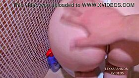 fucking my boss in the bathroom for a raise 😏💦