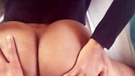 Lunchtime quickie in the office