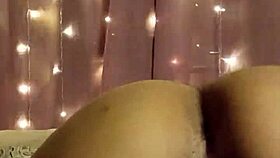 Novinha Cheia De Tesão Se Masturbando Com Fantasia Detalhada