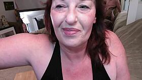 i'm teasing with my tongue lashing, sexy dawn's tongue is escaping from her mouth