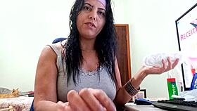 sarah rosa shares intimate vlog of her big tits and sexy ass