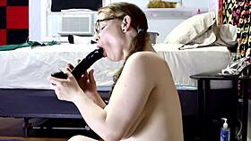 amy quinn stars in chazzy angels promotional video