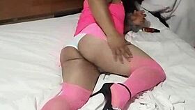 Pamelitha Travesti De Closet Bangs in Wild Orgy