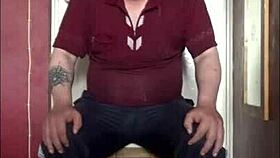 Bisexual crossdresser asks would you swallow your pee or die!