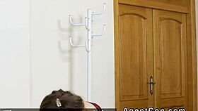 Euro fake agent seduces natural brunette on sofa during interview