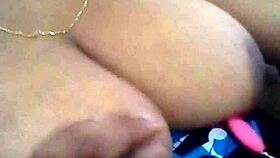 Big Tits Sri Lankan Babe Shows Off Her Boobs And Tits