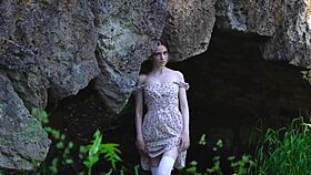 anna nude in public park