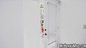 housekeeper gabriela lopez spreads legs for big dick 😏