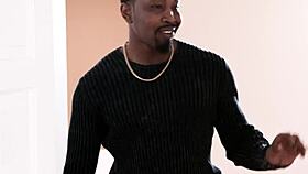 On our day off, Isiah Maxwell, Amari Anne, and Zoey Sinn dive into lust triangles with blowjobs and hardcore reality.