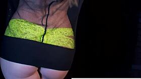 Sexy Dani Daniels indulges in naughty solo play