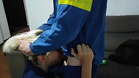 I paid the electrician with a blowjob, and he loved it