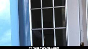 Perfect girlfriend Taylor May delivers intense anal blindfold surprise