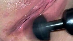 हमारी थेरागन मेरी गुलाबी चूत पर आजमाते हैं, बहुत अच्छा लग रहा है!