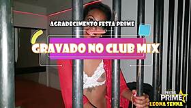 magrinha gostosa transando com dotado no club mix. foi na festa do amigo fera com casal fera e nanda