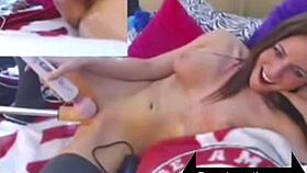 Teen Masturbates with Toys on Live Webcam at Webcams4Free.com