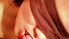 she gave a rich blowjob in the bathroom to leo