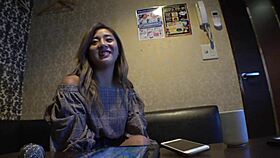 want to seduce this slender gal for oral creampie?