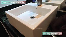 chupei gostoso a buceta dessa safada em video caseiro online