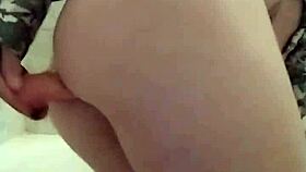 Shower Masturbate Play, But It's So Horny