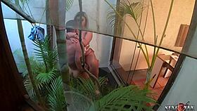 Wanessa Boyer behind the scenes during filming with Hector Vanille. It’s all raw anal action in this Brazilian reality shoot.