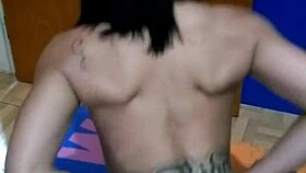 sentando no consolo pela primeira vez, tattooed brunette topless and sensual 😏