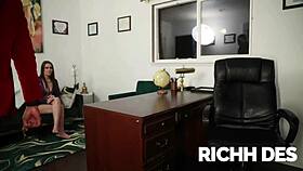 BBC obsessed teen whore Richh Des gets pounded hard by therapist Pressure during session