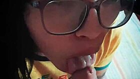 i'm recieving warm cum on my face from blowjob