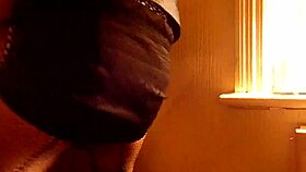 Goddess Audrey Horn twerking her divine ass for you