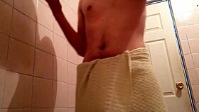 mexicano gay feels intense pleasure while masturbating alone