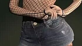 The Girl Shows Everything As A Voyeur Bitch