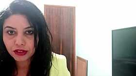 Sarah Rosa Takes Risks In Her Vlog, Showing Off Latina Ass And Milf Brunette Boobs