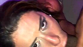 transando com minha loira no banheiro da balada