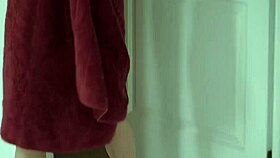 I'm lily love, busy wife with big tits and ass