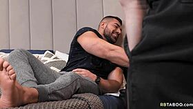 Bodybuilder co-signs lease through intense anal fucking with muscular gay partner