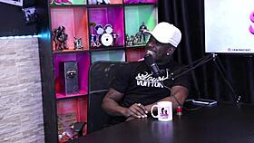 the woman told his mother that the son did porn and had a funk career - jefao oficial