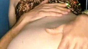 i love this sexy amateur newlywed!