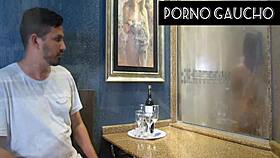 Jhennicris DJ loves showing off in the sauna.